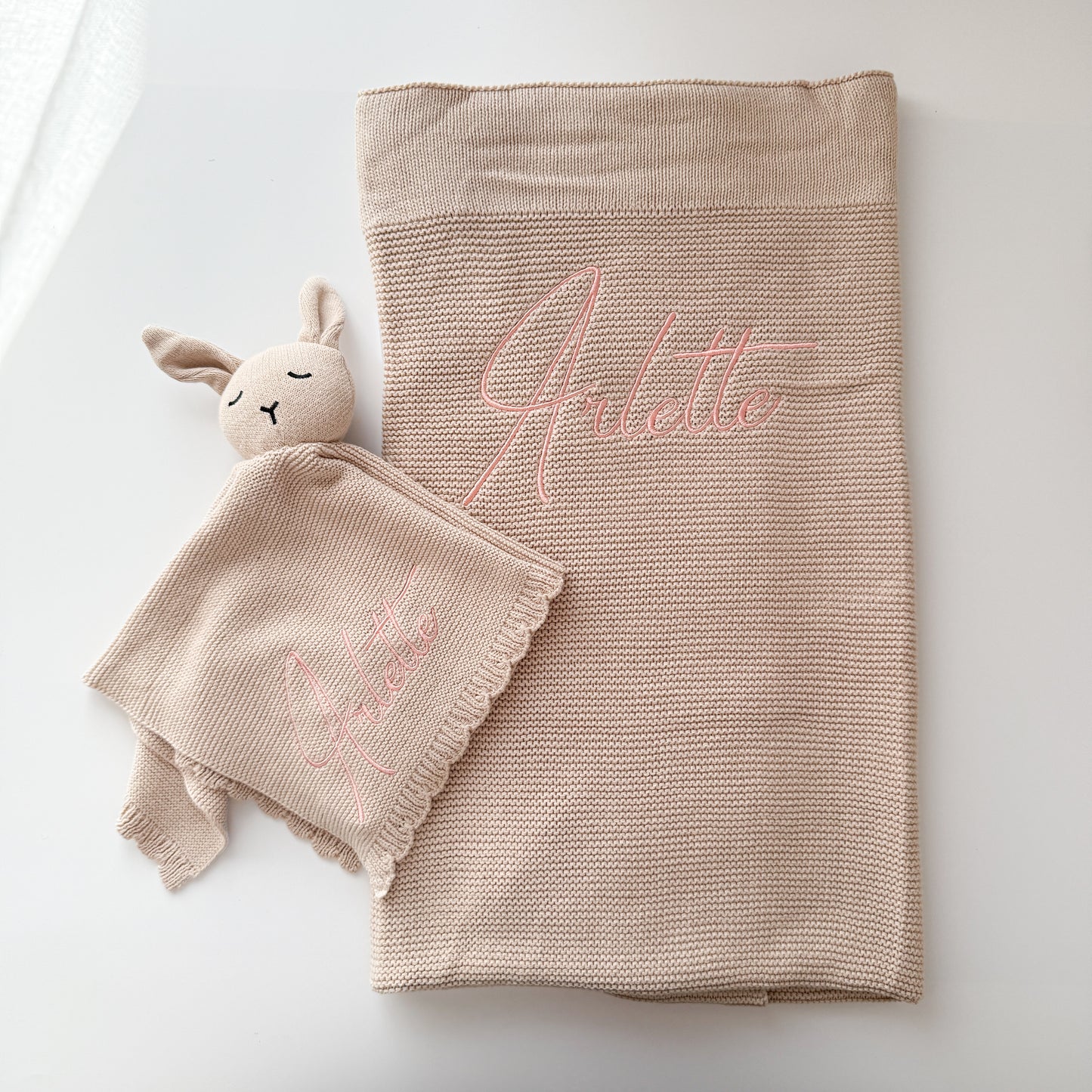 Knitted Comforter - Oat
