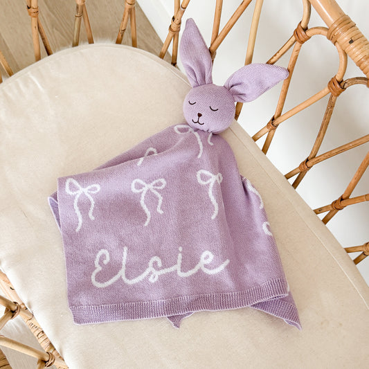 Bow Comforter