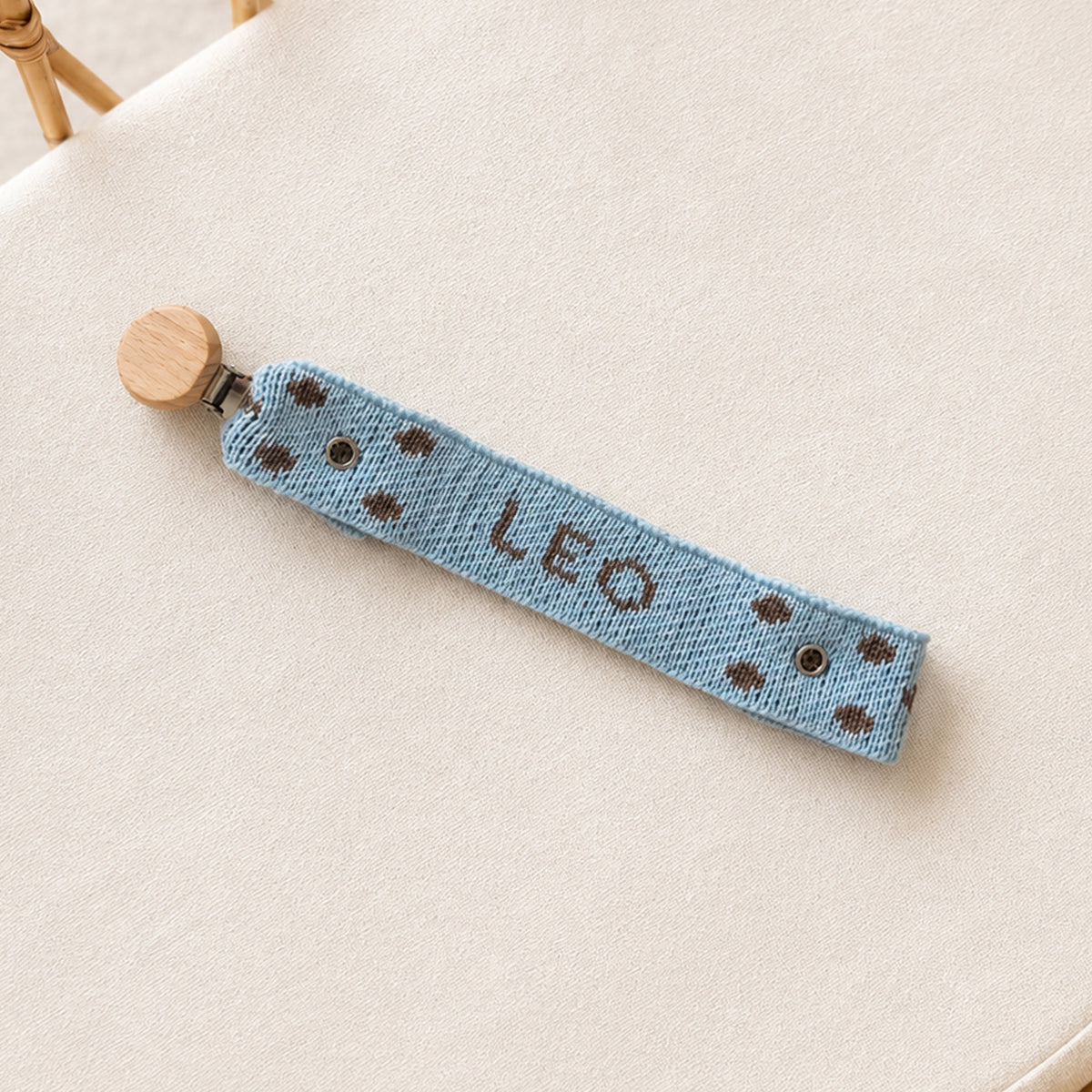 Dots Dummy Clip